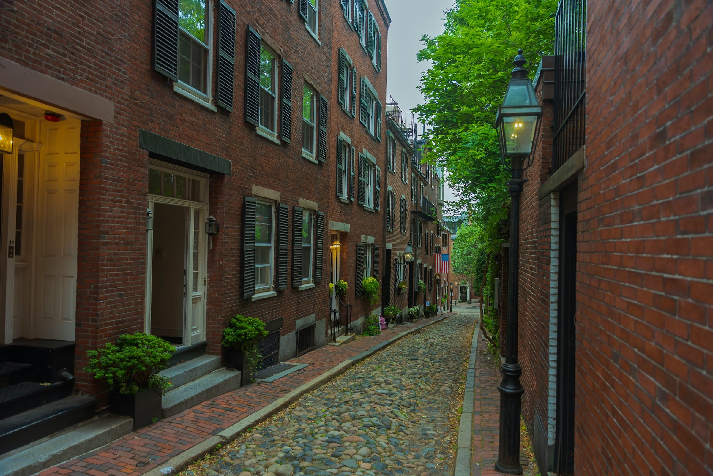 Acorn Street cobblestones, Beacon Hill